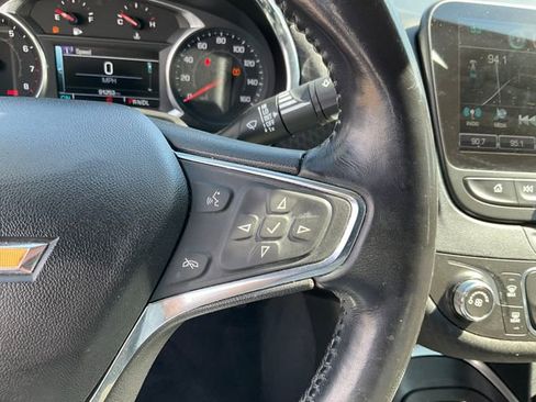 Used 2018 Chevrolet Malibu LT image 12