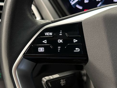 Used 2023 Audi Q4 e-tron Premium w/ Convenience Package image 25