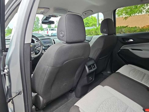 Certified 2023 Chevrolet Equinox LS w/ LS Convenience Package FWD image 19