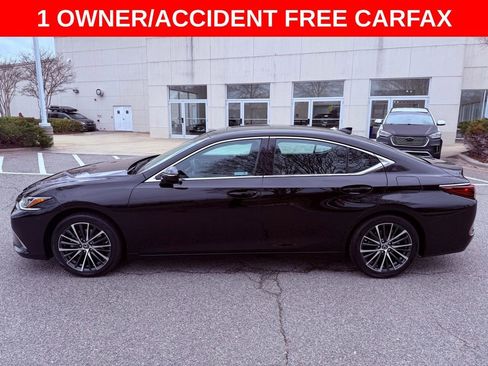 Certified 2024 Lexus ES 350 w/ Premium Package image 5