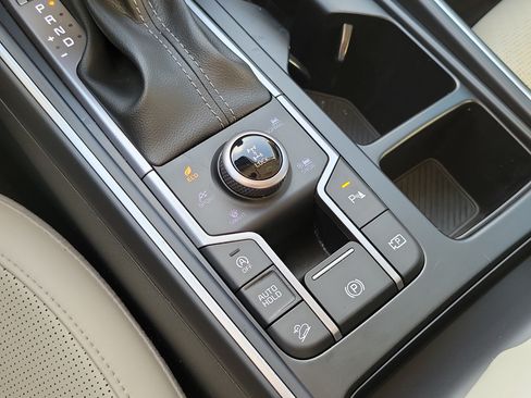 Certified 2025 Kia Sorento X-Line EX AWD/4WD image 37