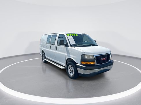 Used 2025 GMC Savana 2500 w/ Driver Convenience Package RWD image 2