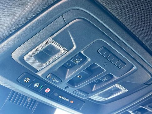 Certified 2025 GMC Sierra 2500 AT4 w/ AT4 Premium Plus Package image 18