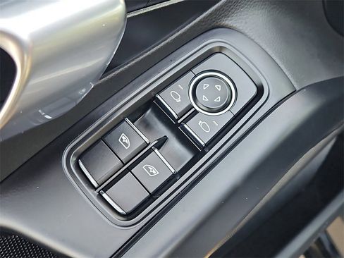 Used 2019 Porsche 718 Cayman image 23