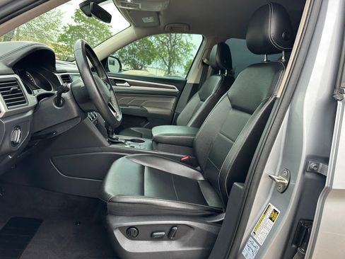 Used 2021 Volkswagen Atlas SE image 13