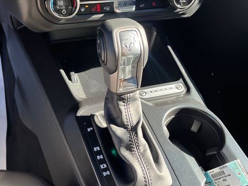 New 2025 Ford Bronco Outer Banks image 16