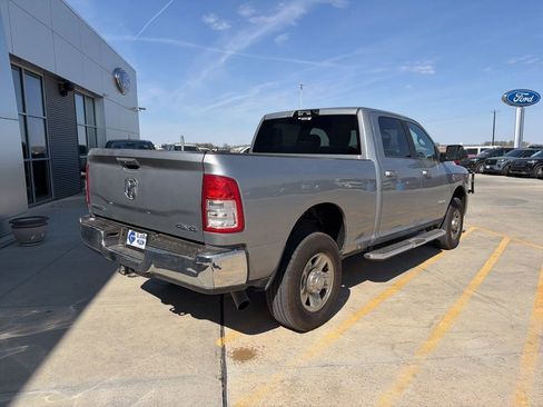 Used 2022 RAM 2500 Big Horn AWD/4WD image 12