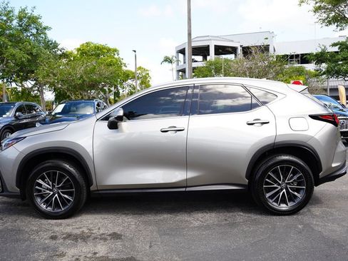 Used 2024 Lexus NX 250 FWD image 17
