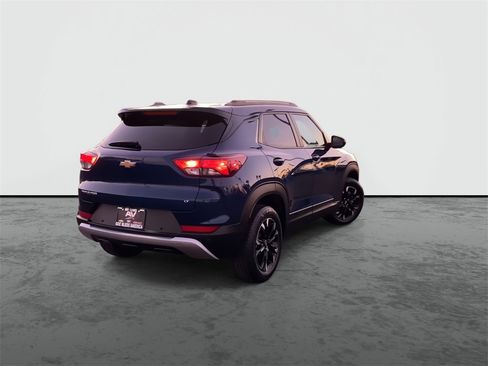 Used 2023 Chevrolet TrailBlazer LT w/ Convenience Package image 8