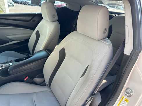 Used 2018 Chevrolet Camaro LT w/ RS Package image 23