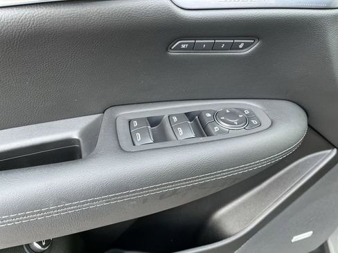 New 2025 Cadillac XT5 Premium Luxury image 16