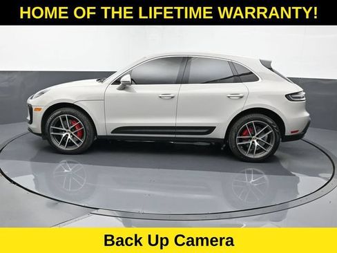 Used 2023 Porsche Macan S AWD/4WD image 4