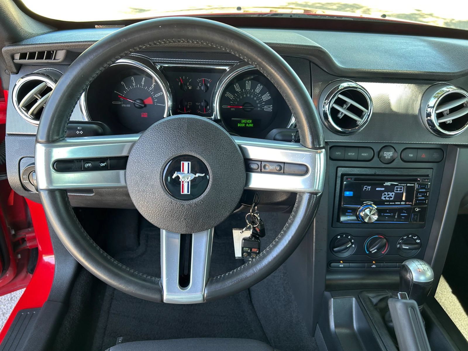 Used 2006 Ford Mustang Coupe RWD image 9