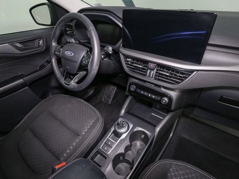 Used 2023 Ford Escape Active w/ Tech Pack #1 AWD/4WD image 18