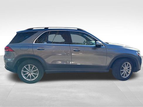 Used 2024 Mercedes-Benz GLE 450e 4MATIC image 9