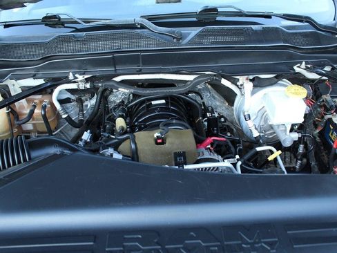 Used 2022 RAM 2500 Tradesman AWD/4WD image 31