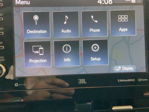 Used 2022 Toyota Camry XLE w/ Navigation Upgrade Package FWD image 11