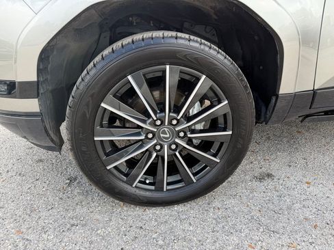 Used 2024 Lexus GX 550 w/ Cold Area Package image 9