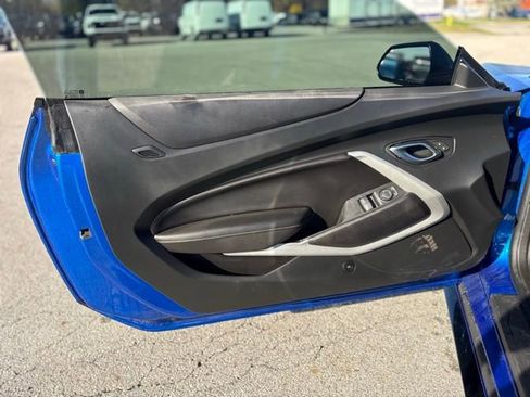 Used 2018 Chevrolet Camaro SS image 14