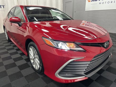 Used 2023 Toyota Camry LE AWD/4WD image 2