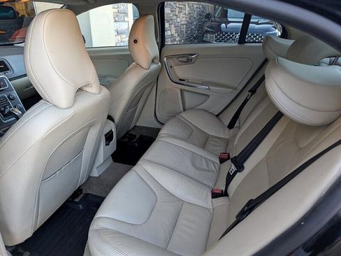 Used 2013 Volvo S60 T6 image 24