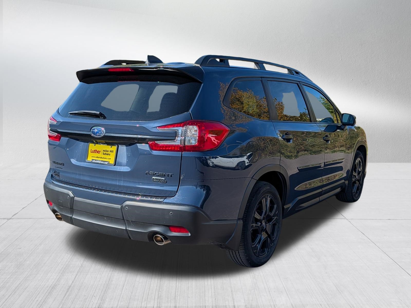 Used 2023 Subaru Ascent Onyx Edition Limited AWD/4WD image 7