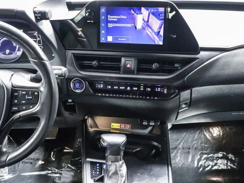 Used 2023 Lexus UX 250h F Sport w/ Accessory Package (Z2) FWD image 15