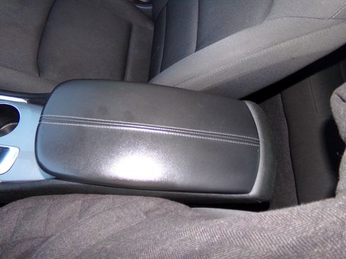 Used 2021 Chevrolet Malibu LT image 50