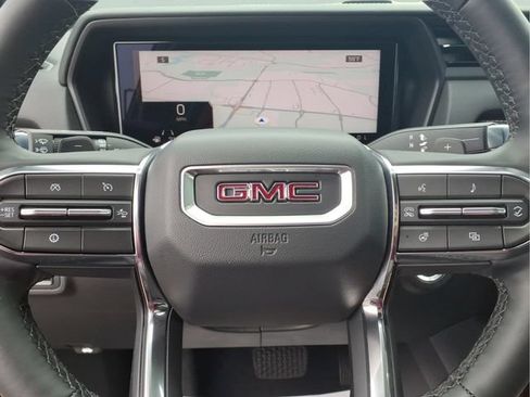 Used 2026 GMC Terrain Elevation FWD image 14