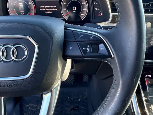 Used 2019 Audi Q8 Premium w/ Convenience Package AWD/4WD image 13