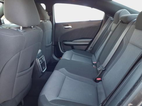 Used 2022 Dodge Charger SXT image 15