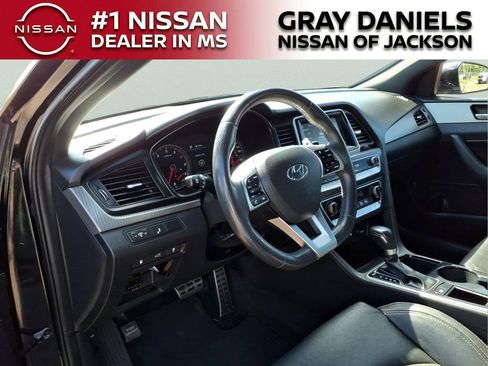 Used 2019 Hyundai Sonata Sport FWD image 9