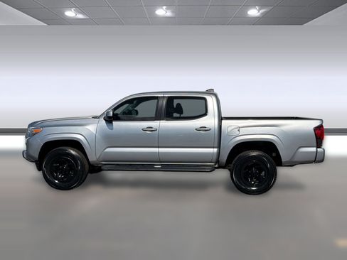 Certified 2022 Toyota Tacoma SR w/ SR Convenience Package RWD image 2