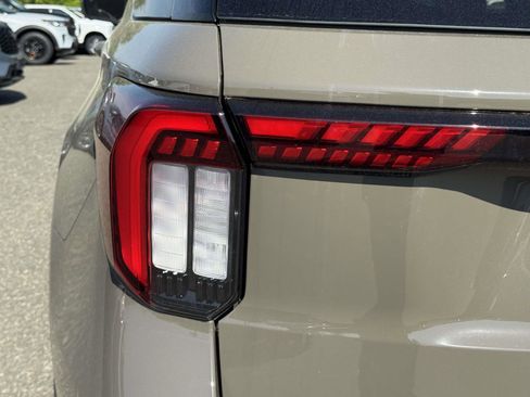 New 2026 Ford Explorer Tremor w/ Tremor Ultimate Package AWD/4WD image 9