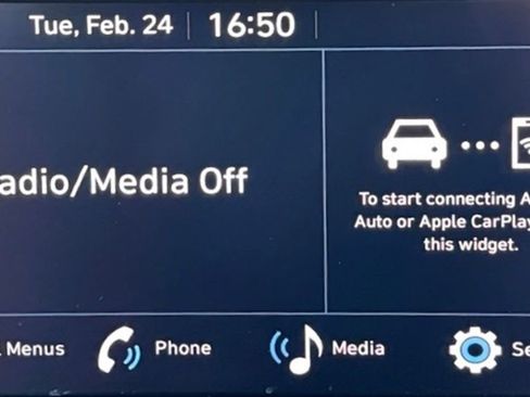 Used 2024 Hyundai Elantra SE image 22