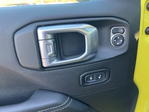 Used 2023 Jeep Wrangler Unlimited Sahara w/ Cold Weather Group image 22