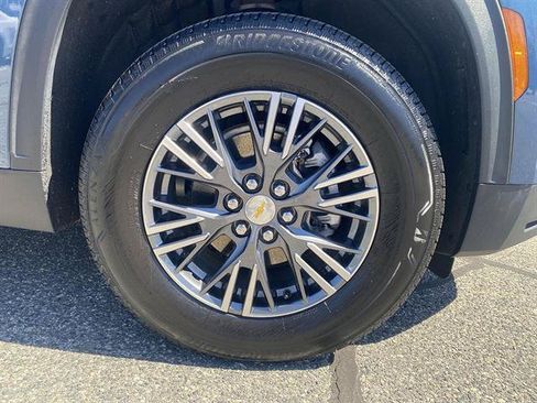 Used 2026 Chevrolet Traverse LT AWD/4WD image 43