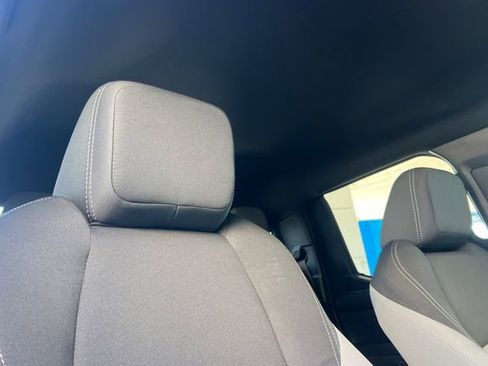 Used 2025 Toyota Tacoma TRD Sport AWD/4WD image 19