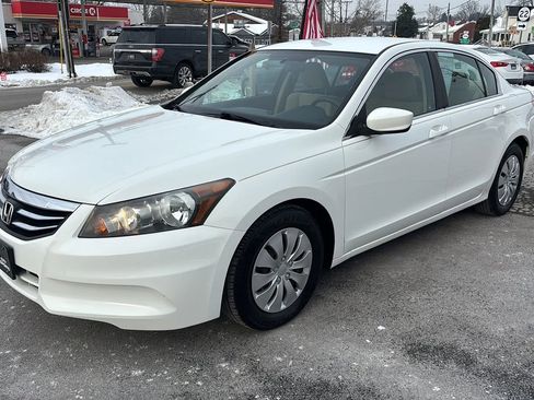 Used 2012 Honda Accord LX image 4