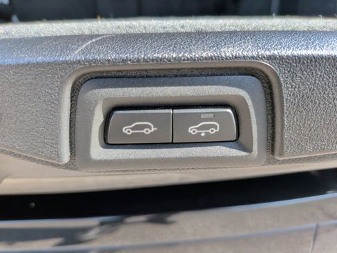 Certified 2024 BMW X7 xDrive40i image 43