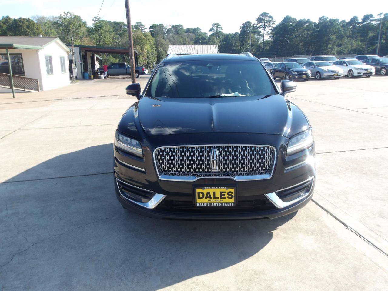 Used 2019 Lincoln Nautilus Reserve w/ Driver Assistance Package AWD/4WD image 3
