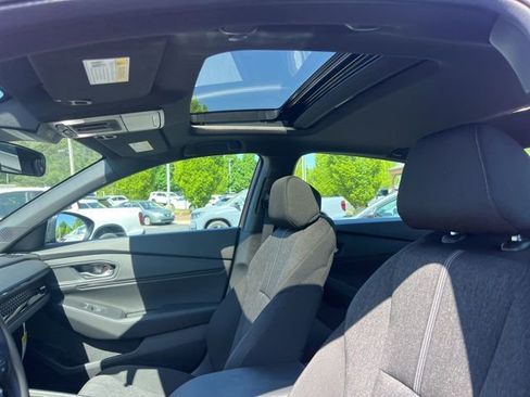 Certified 2025 Honda Accord Sport image 14