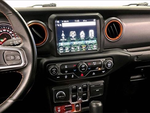 Used 2021 Jeep Gladiator Mojave image 6