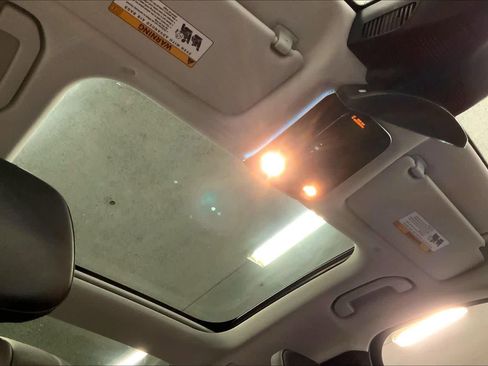 Used 2025 Mercedes-Benz E 450 4MATIC All-Terrain Wagon image 14