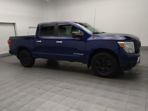 Used 2021 Nissan Titan SV w/ SV Convenience Package image 11