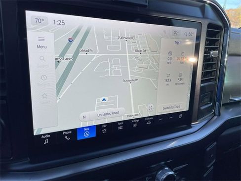 New 2026 Ford F250 Lariat w/ Black Appearance Package image 8