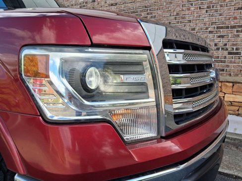 Used 2014 Ford F150 Lariat w/ Equipment Group 502A Luxury AWD/4WD image 15