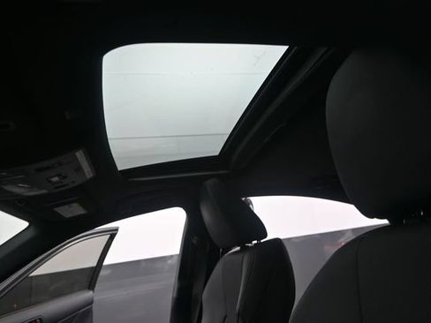 Used 2023 Lexus IS 350 F Sport RWD image 13