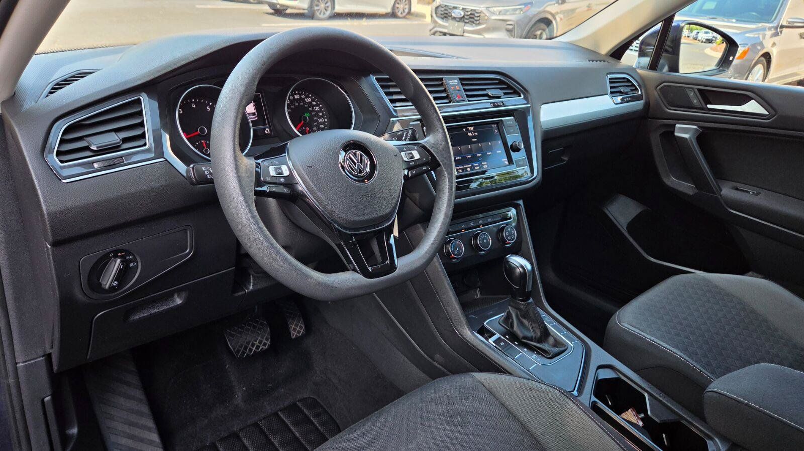 Used 2021 Volkswagen Tiguan S FWD image 19