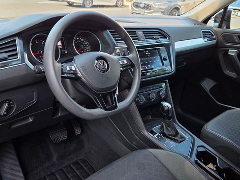 Used 2021 Volkswagen Tiguan S FWD image 19